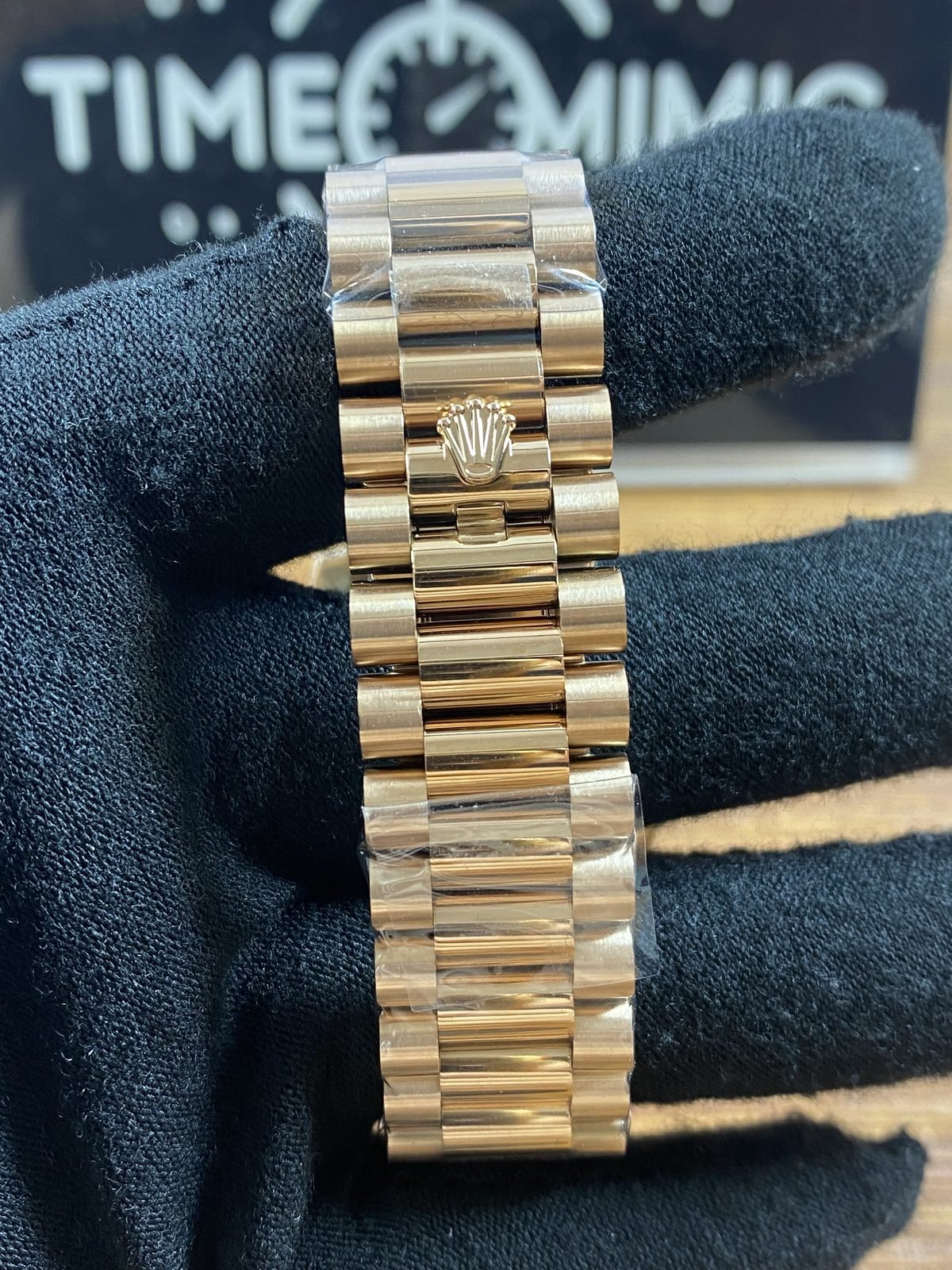 Rolex Day-Date 228235-0025 product detail image 4