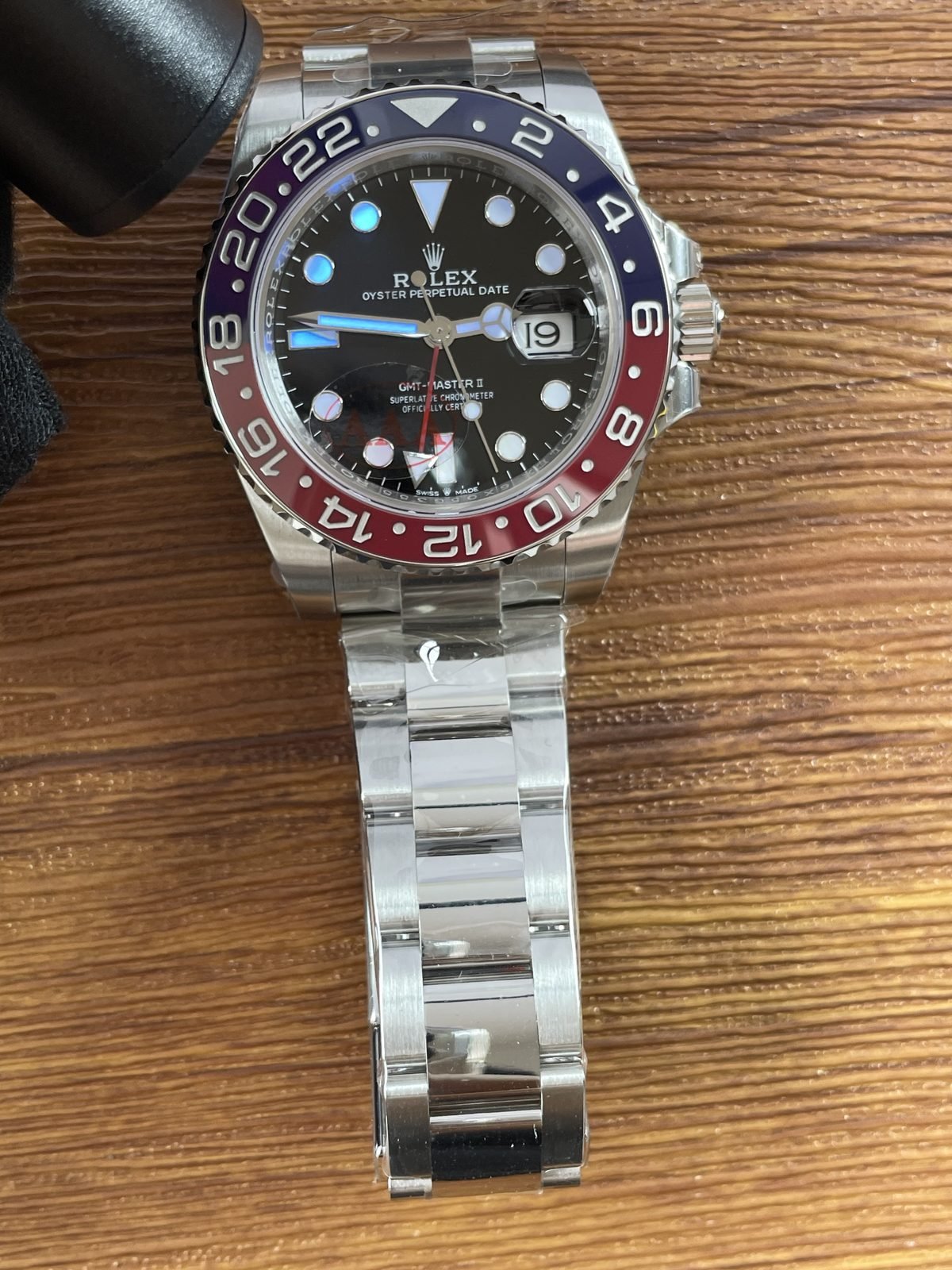 Rolex GMT-Master II 126710BLNR-0001 product detail image 9
