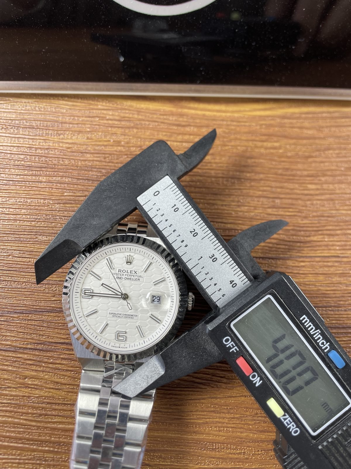 Rolex Land-Dweller 127334 product detail image 7
