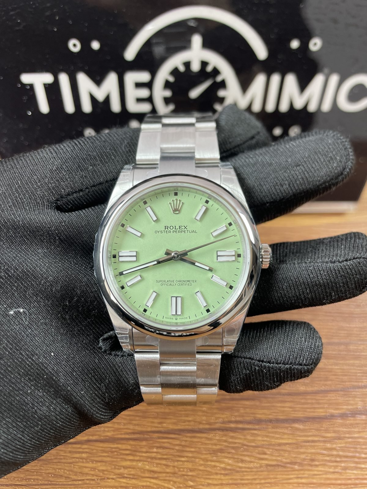 Rolex Oyster Perpetual 134300 product detail image 1