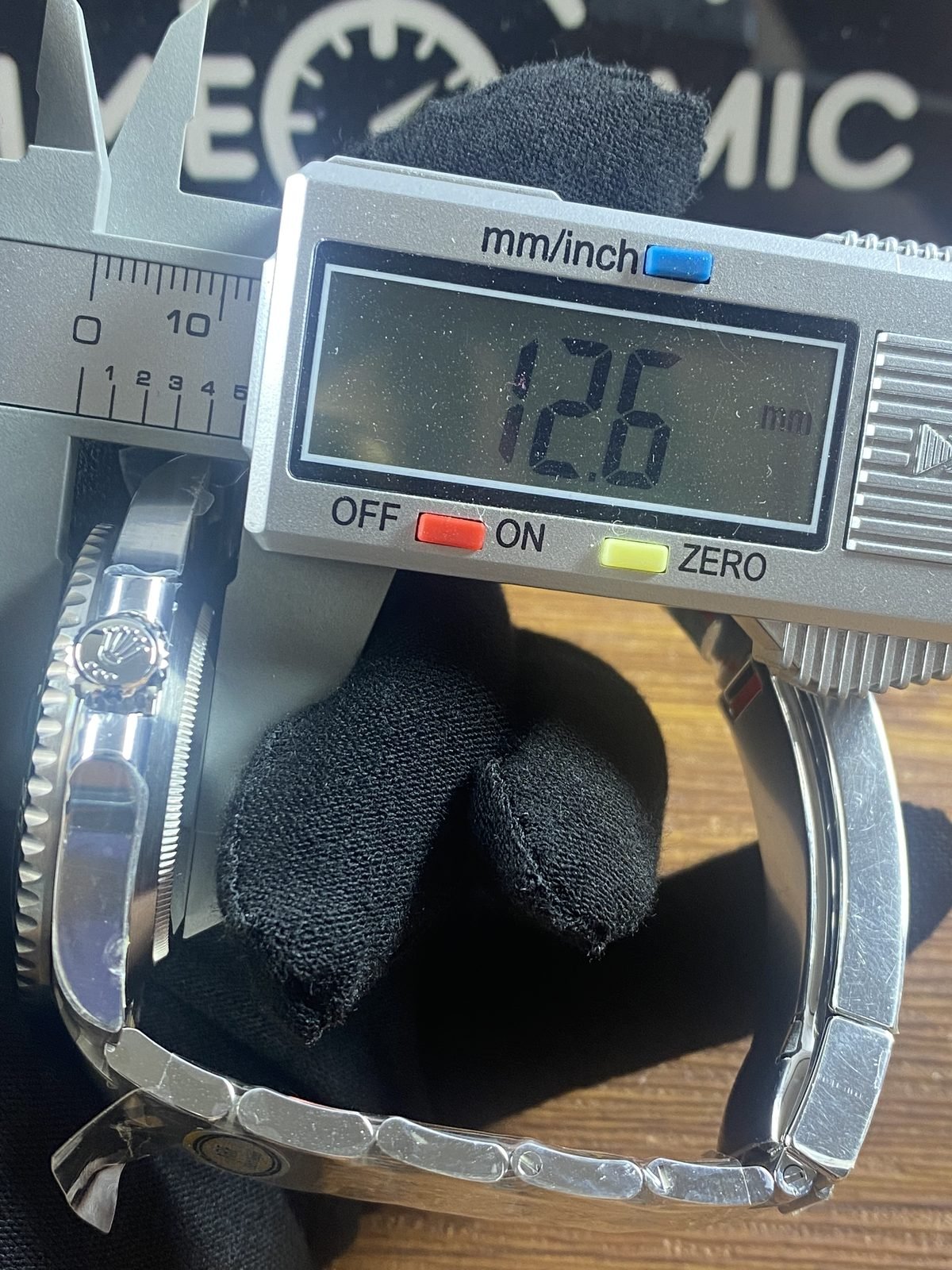 Rolex Submariner 116610LV-0002 product detail image 6