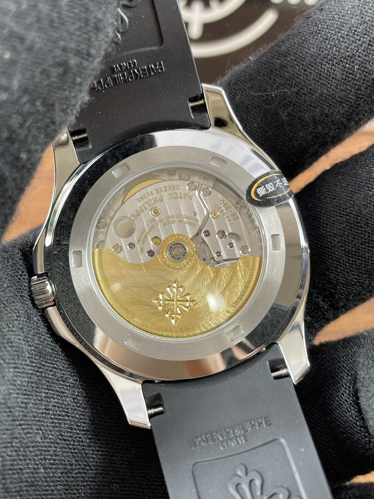 Patek Philippe Aquanaut 5167A-001 replica watch QC detail image 4