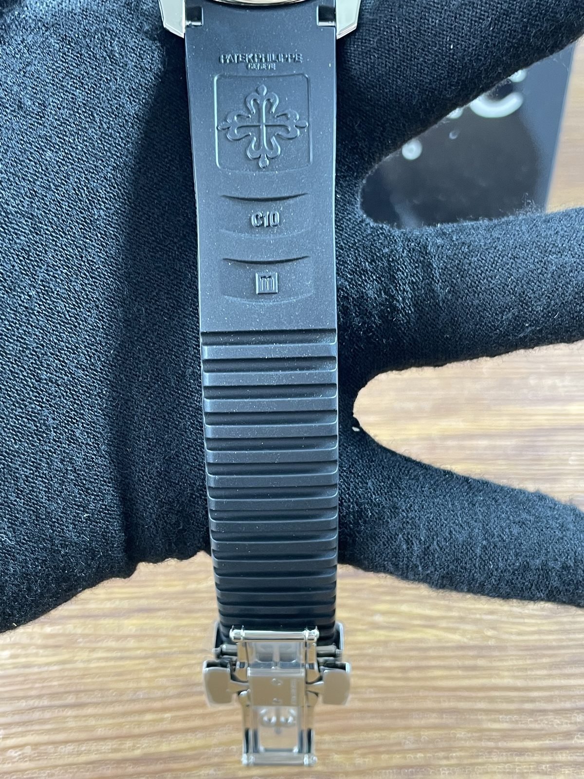 Patek Philippe Aquanaut 5167A-001 replica watch QC detail image 6