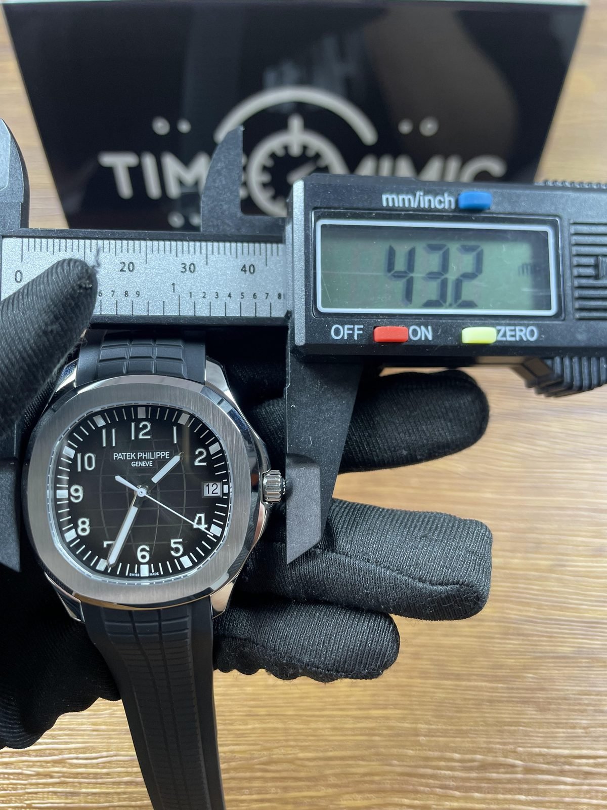 Patek Philippe Aquanaut 5167A replica watch QC detail image 7