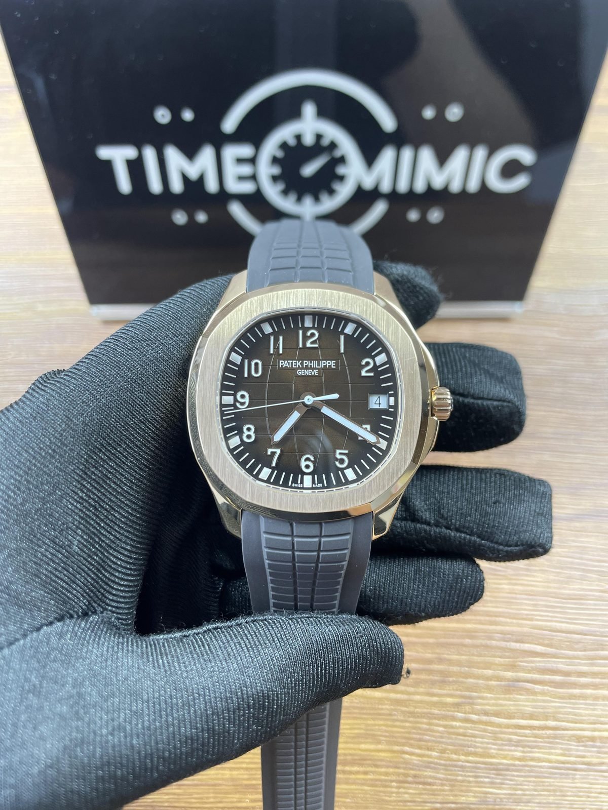 Patek Philippe Aquanaut 5167R replica watch QC detail image 1