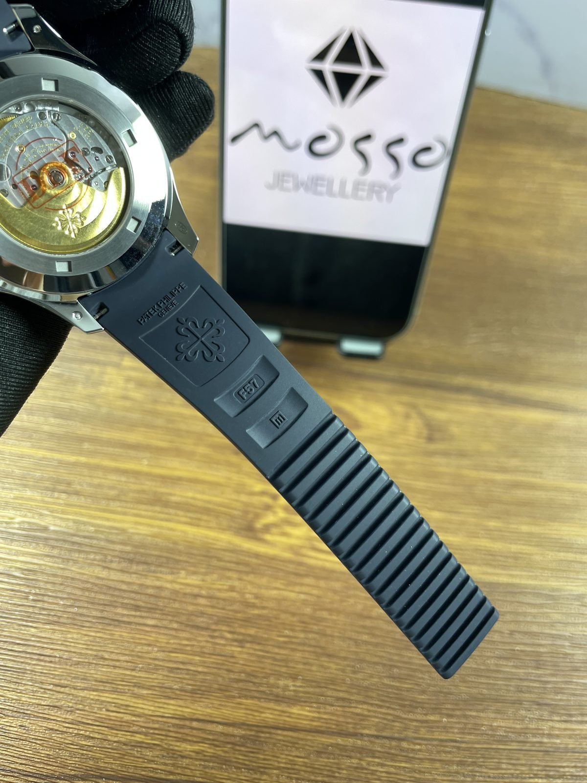 Patek Philippe Aquanaut 5168G-001 replica watch QC detail image 7