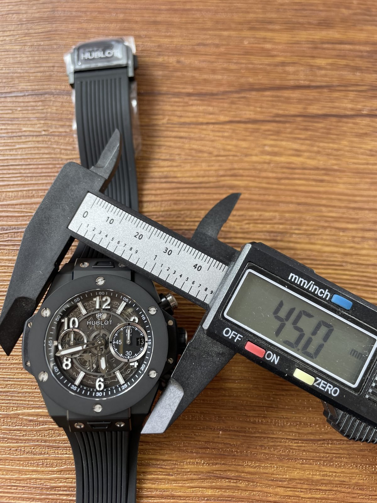 Hublot Big Bang 441 CI 1170 RX replica pictured outer case span about 45.6 millimetres