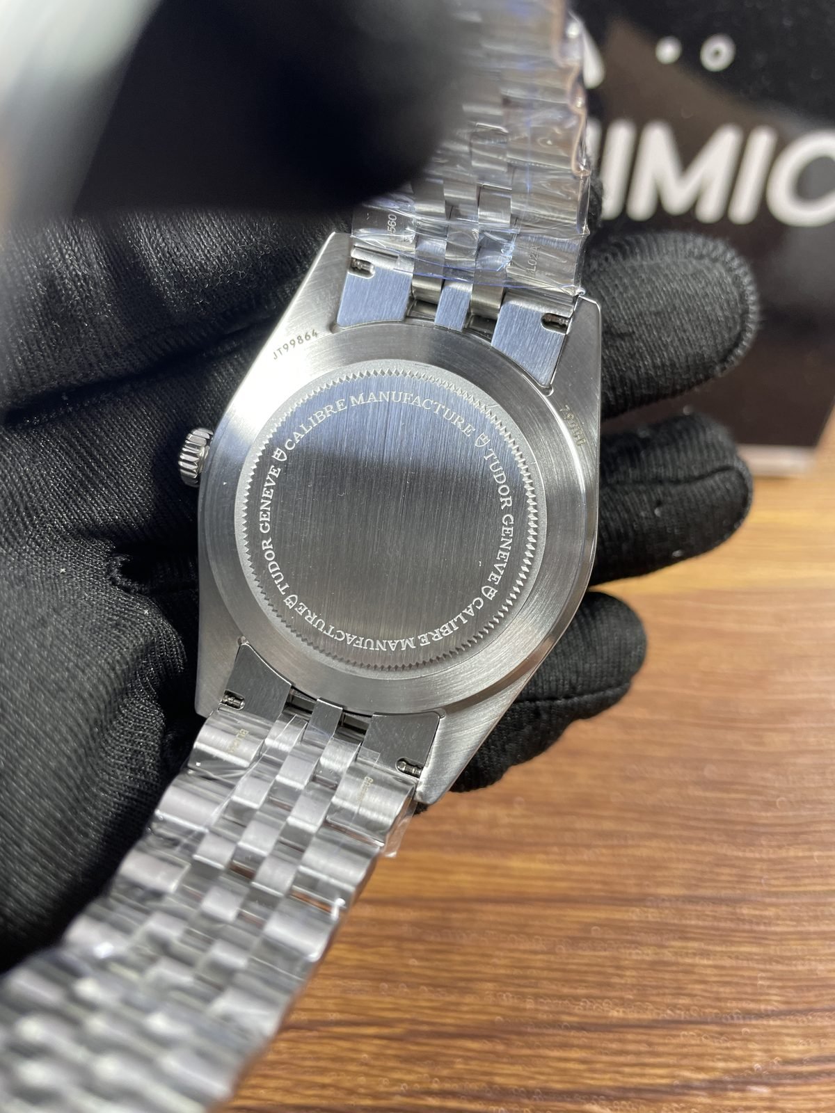 Tudor Black Bay M79000-0001 replica watch QC detail image 4