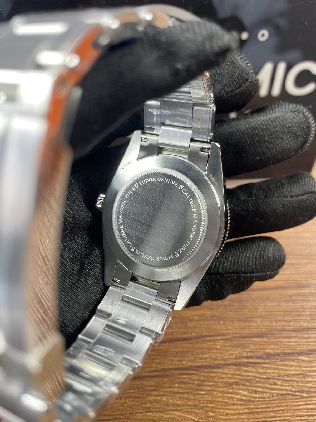 Tudor Black Bay M79000N-001 replica watch QC detail image 3
