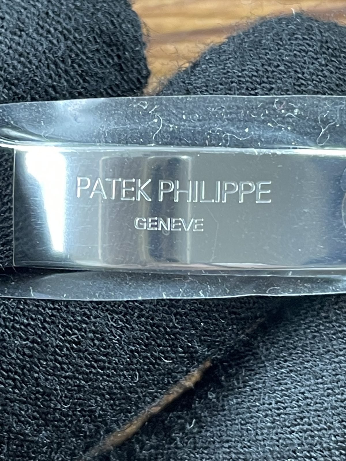 Patek Philippe Calatrava 5226G-001 replica watch QC detail image 9