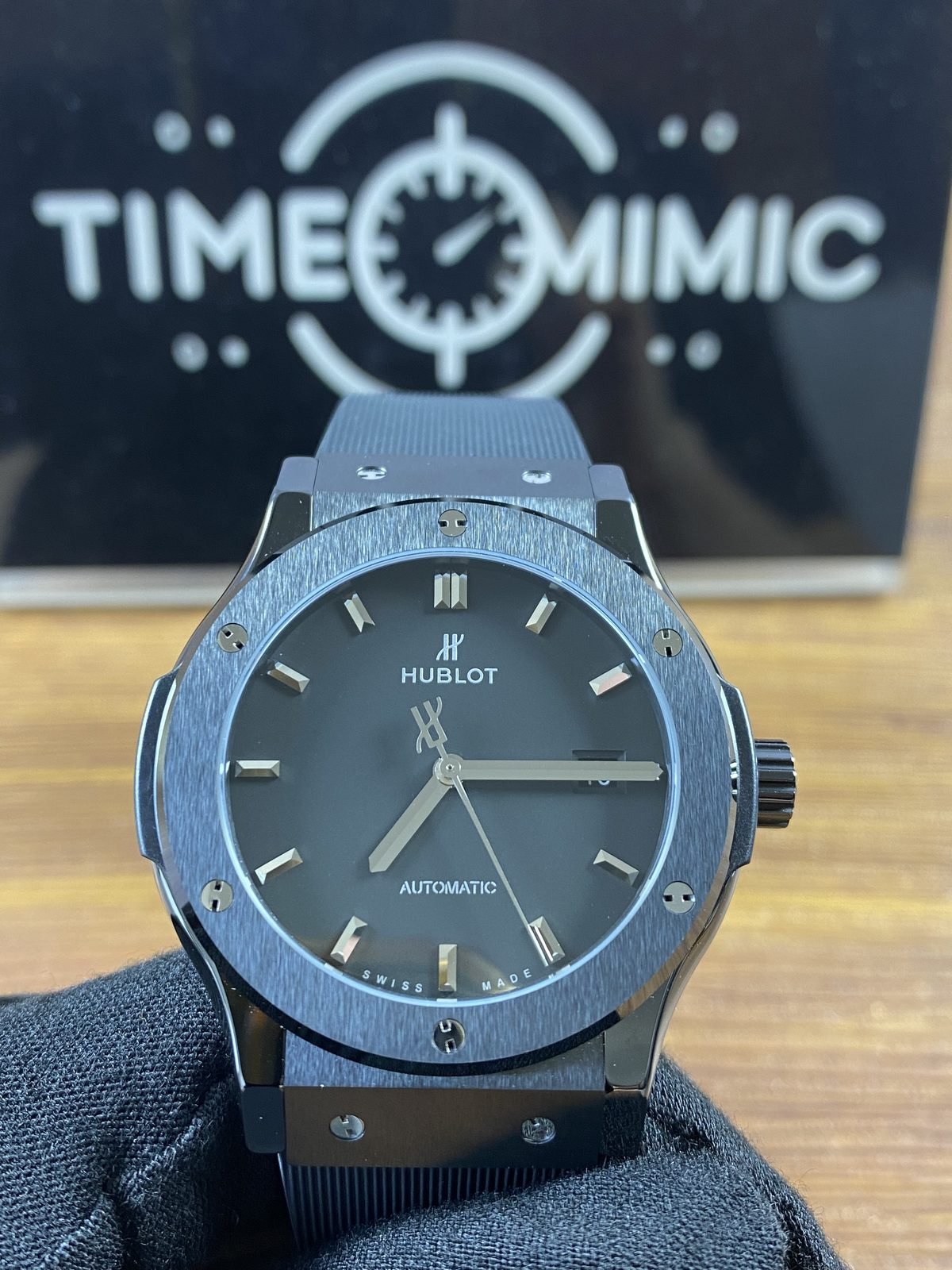 Hublot Classic Fusion 511 NX 7071 RX replica grey sunray style dial front view