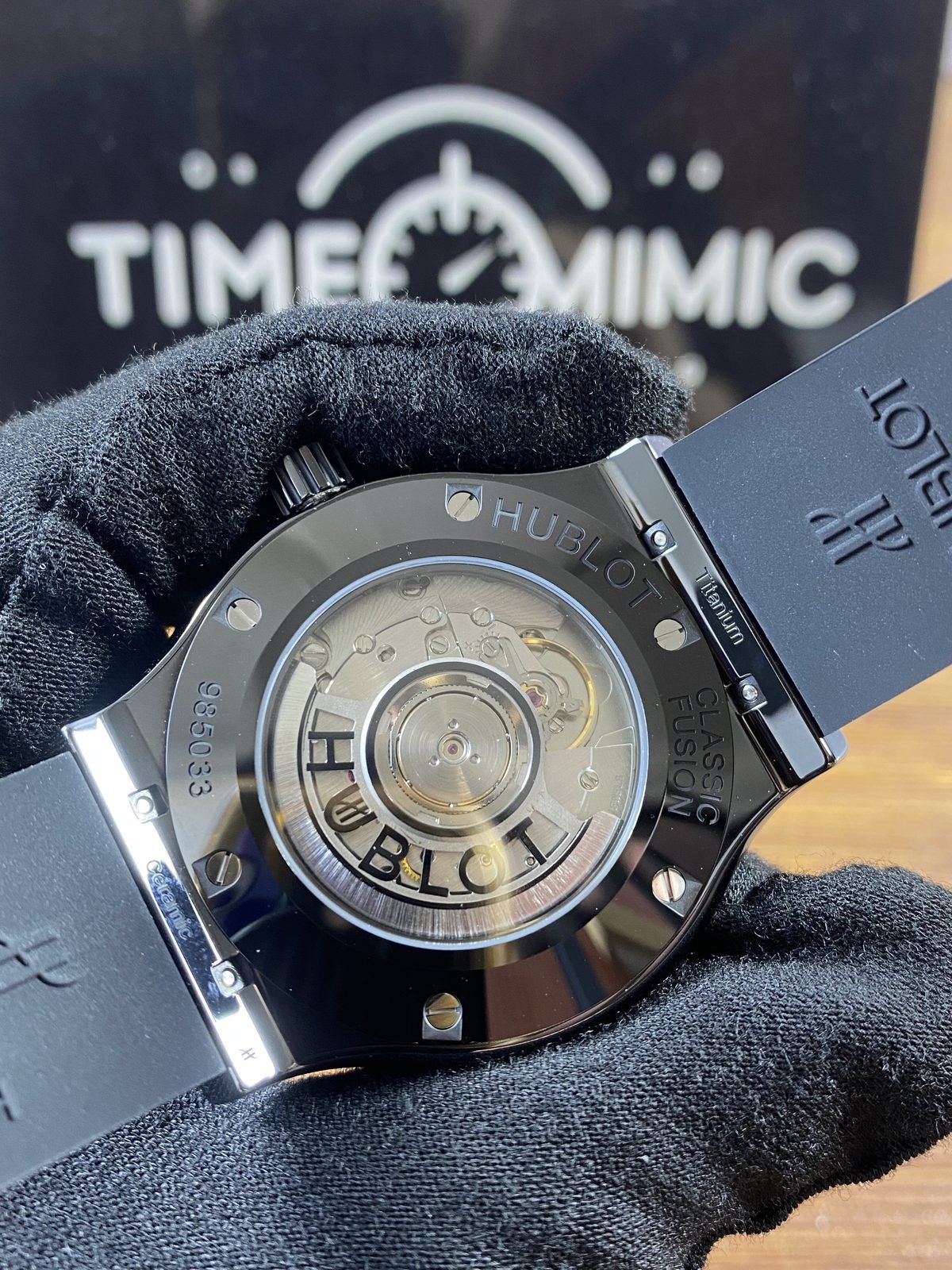 Hublot Classic Fusion 511 NX 7071 RX replica display back central rotor mixed case markings