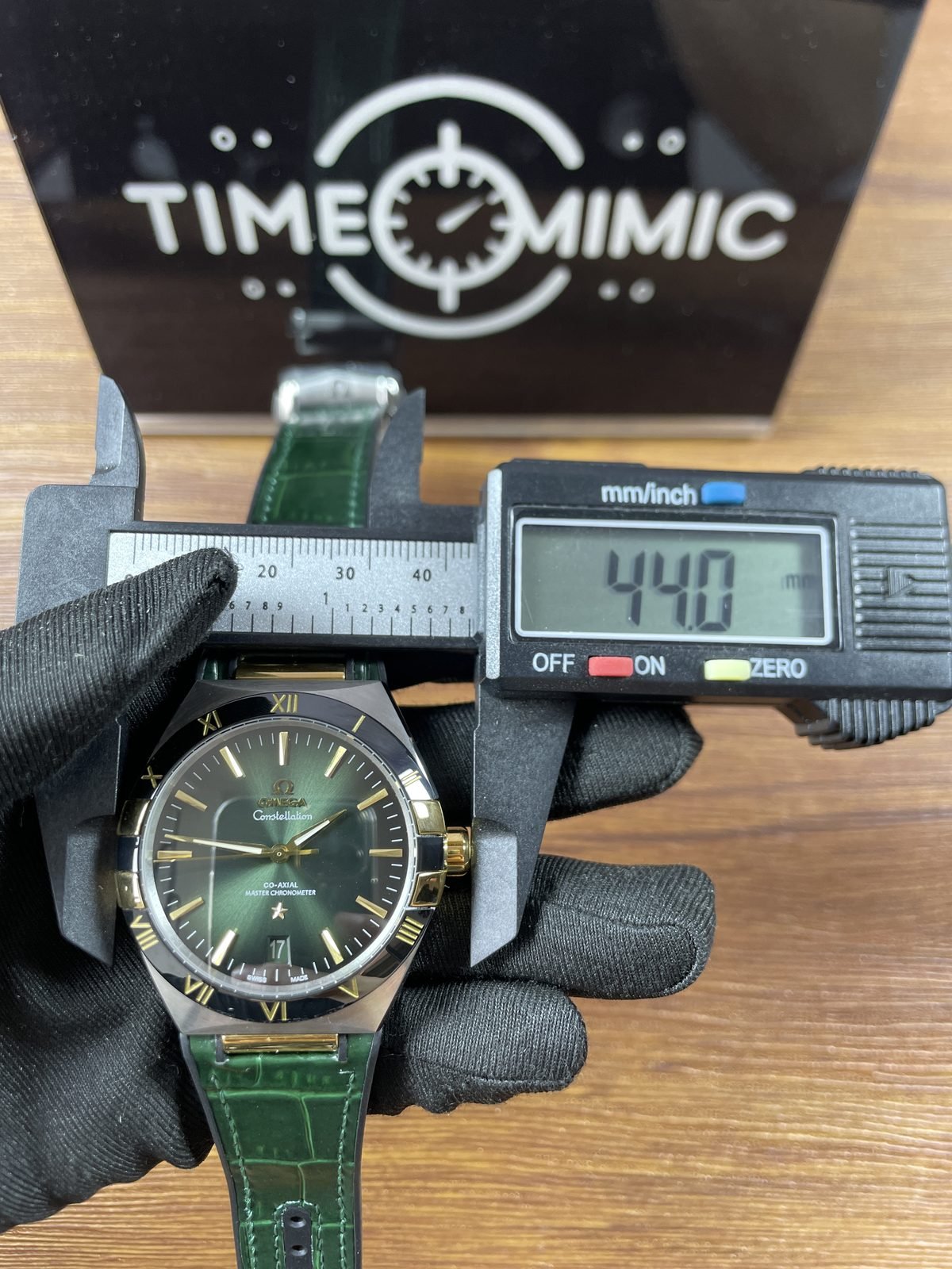 Omega Constellation replica single case measurement image reading about 44.0 millimetres