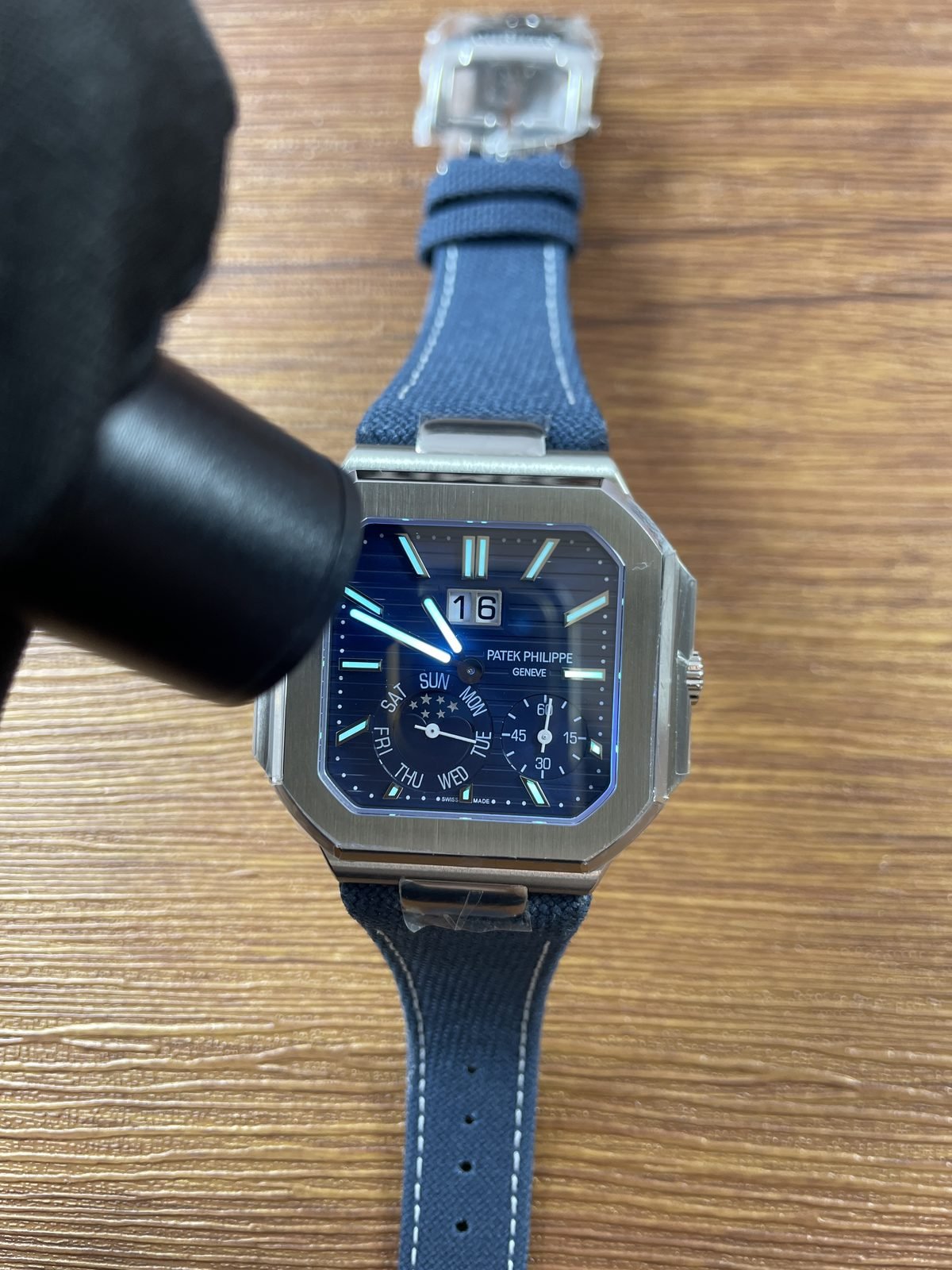 Patek Philippe Cubitus 5822P-001 replica watch QC detail image 6
