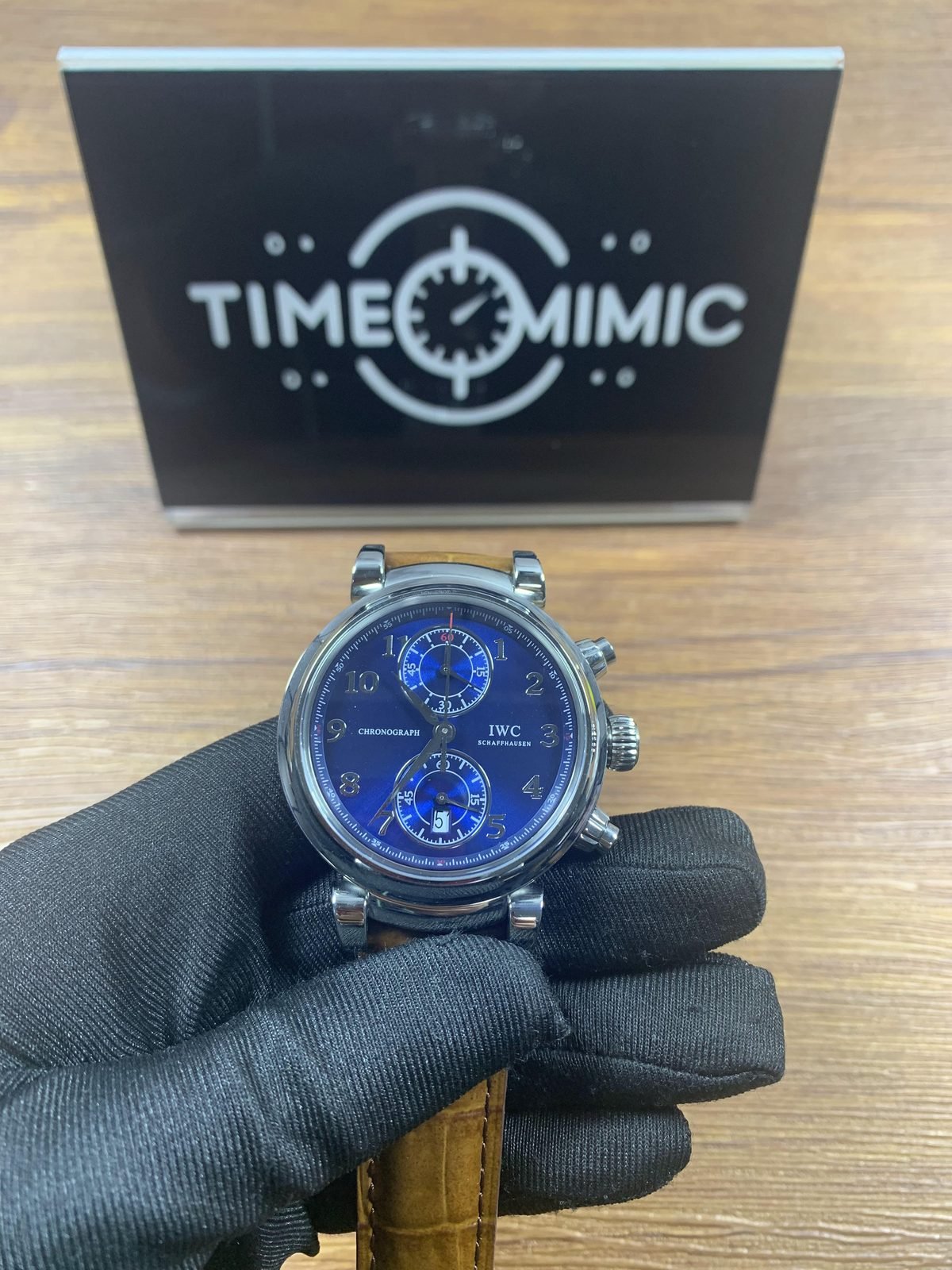 IWC Da Vinci IW393402 replica blue chronograph style dial applied Arabic numerals and date at six