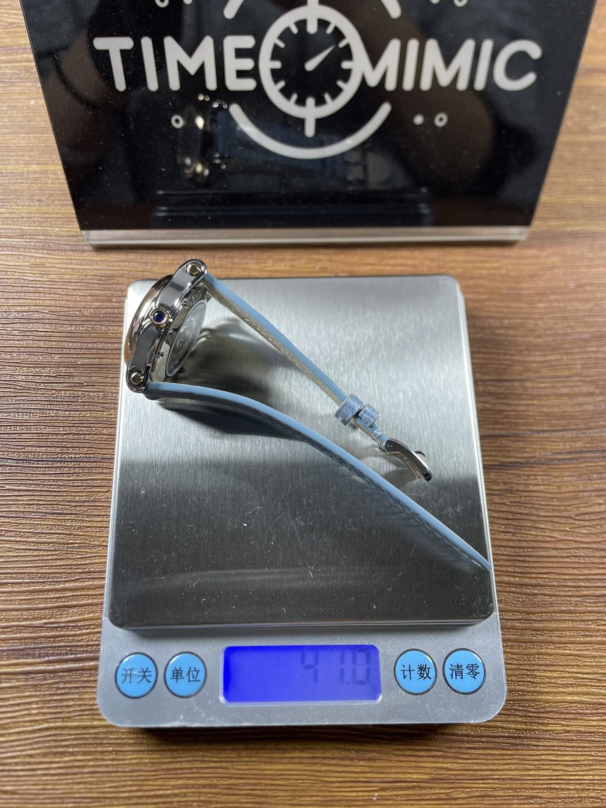 Chopard Happy Sport 278608-6013 replica pictured scale reading about 47.0 grams