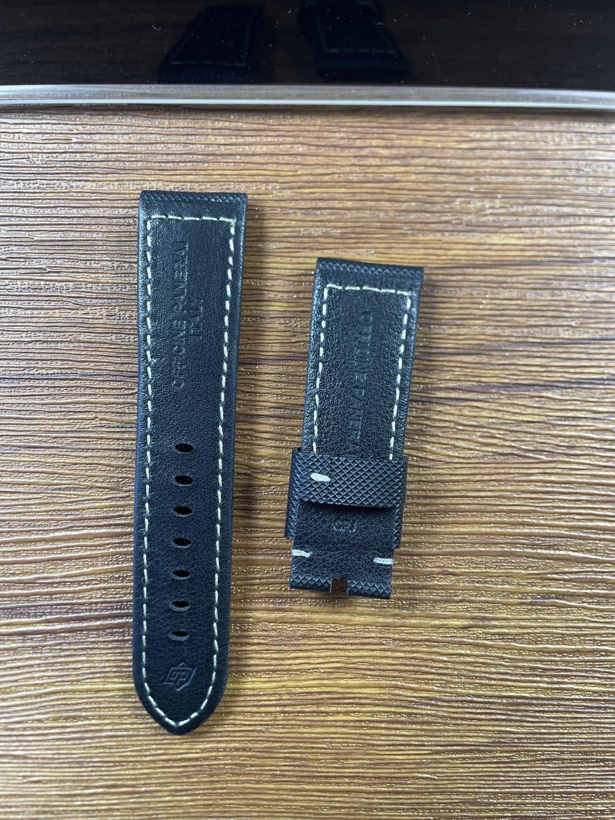 Panerai Luminor PAM01441 replica watch QC detail image 3