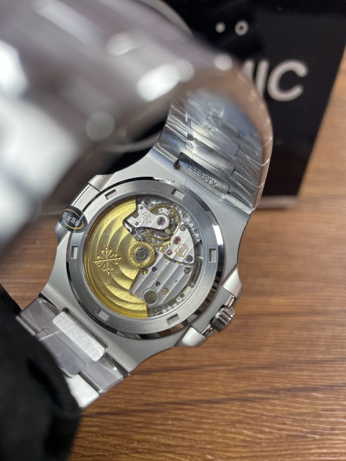 Patek Philippe Nautilus 5711-1A-001 replica watch QC detail image 4