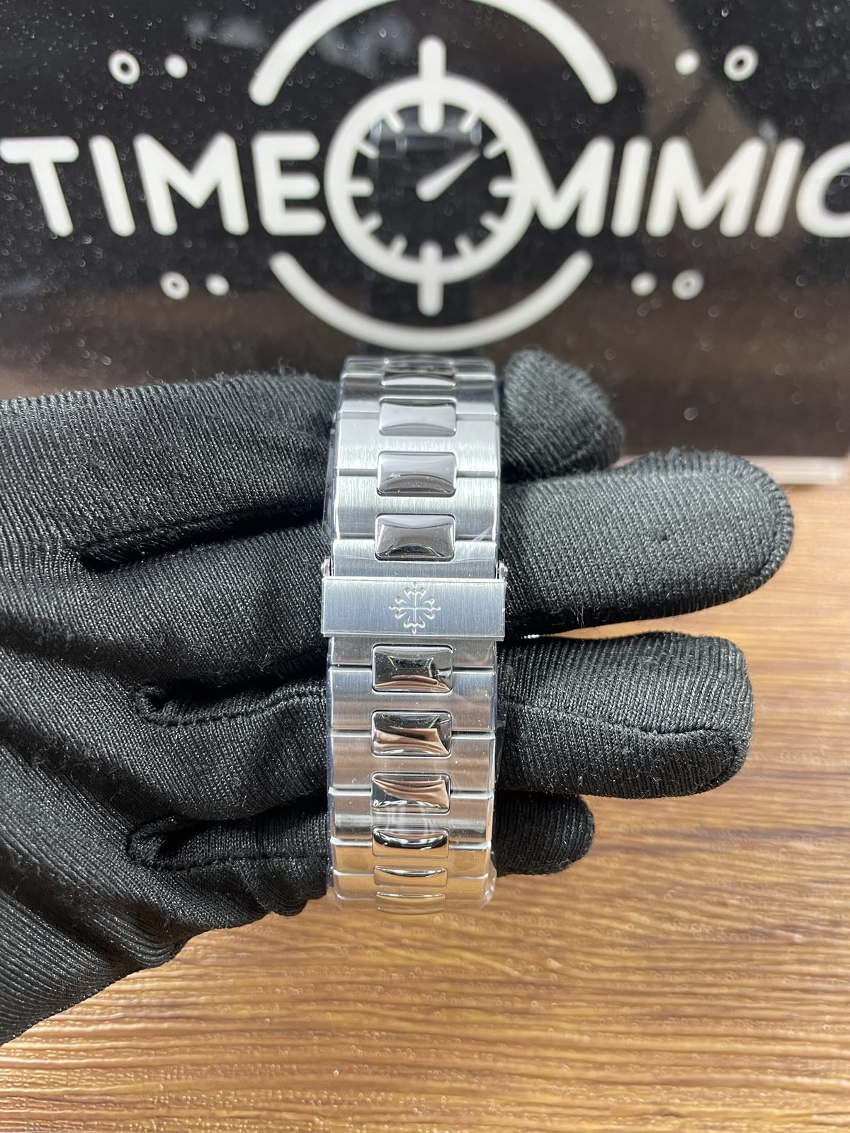 Patek Philippe Nautilus 5711-1A-010 replica watch QC detail image 4