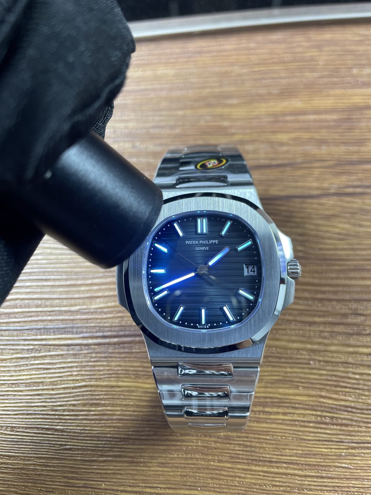 Patek Philippe Nautilus 5711-1A-010 replica watch QC detail image 7