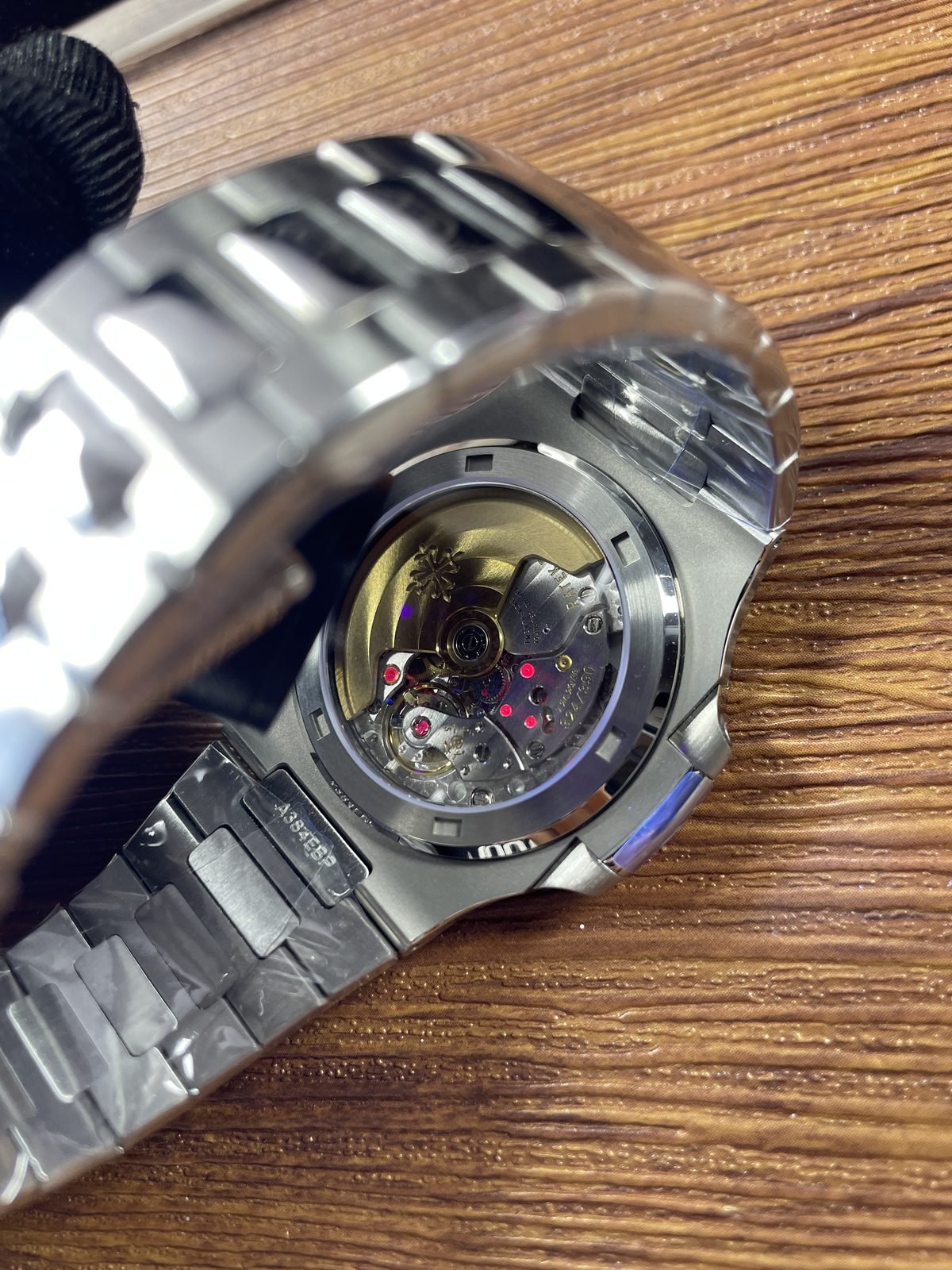 Patek Philippe Nautilus 5711-1A-010 replica watch QC detail image 8