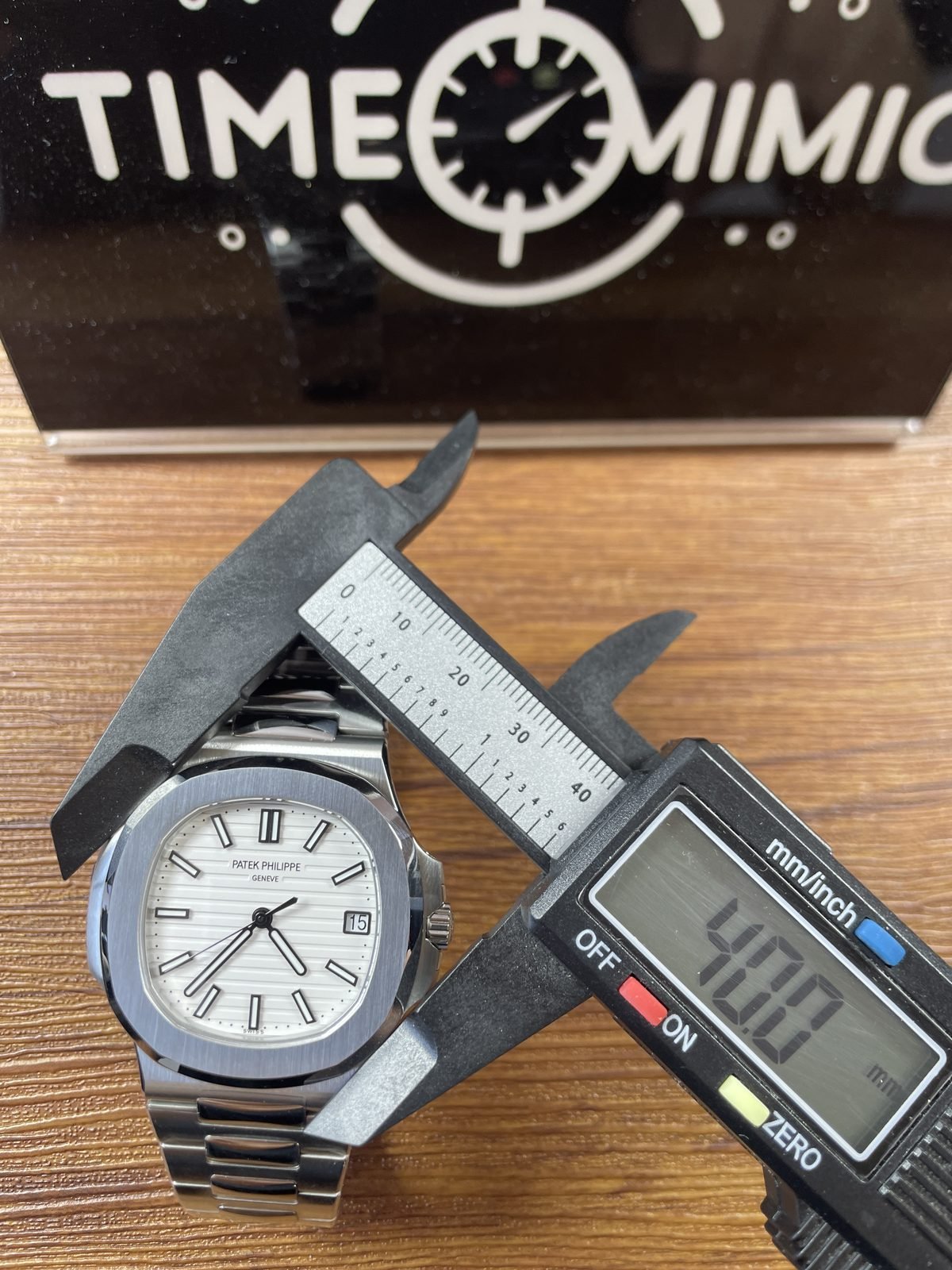 Patek Philippe Nautilus 5711-1A-011 replica watch QC detail image 6