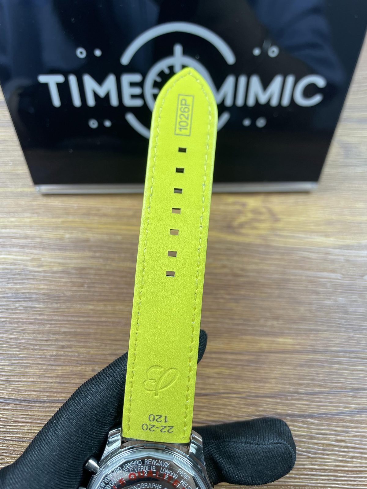 Breitling Navitimer Custom replica bright yellow green strap lining 22-20 120 and 1026P style markings