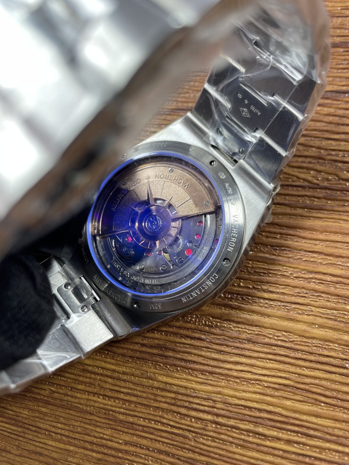 Vacheron Constantin Overseas 2000V-120G-B122 replica watch QC detail image 7