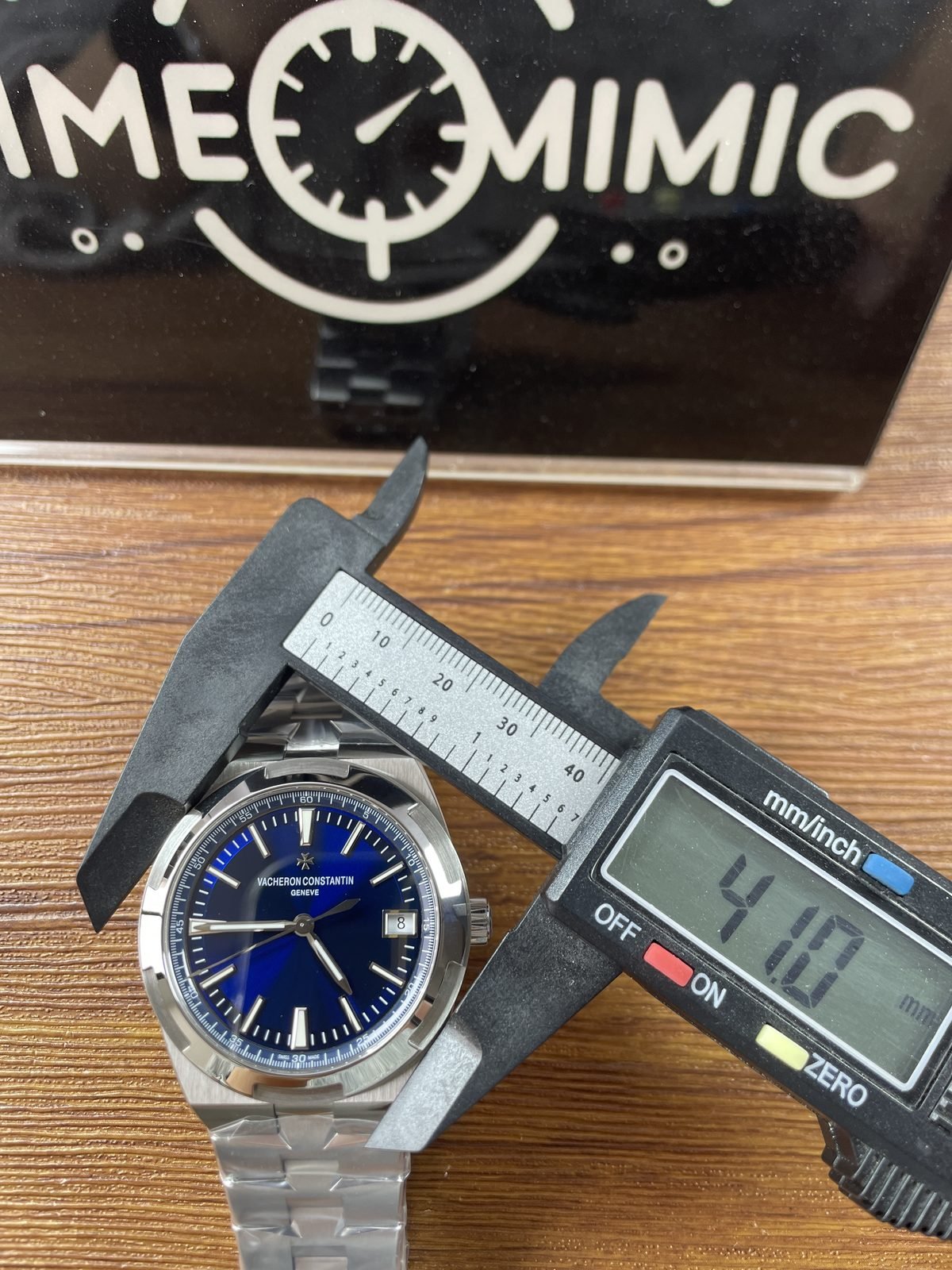 Vacheron Constantin Overseas 4500V-210A-B128 replica watch QC detail image 6