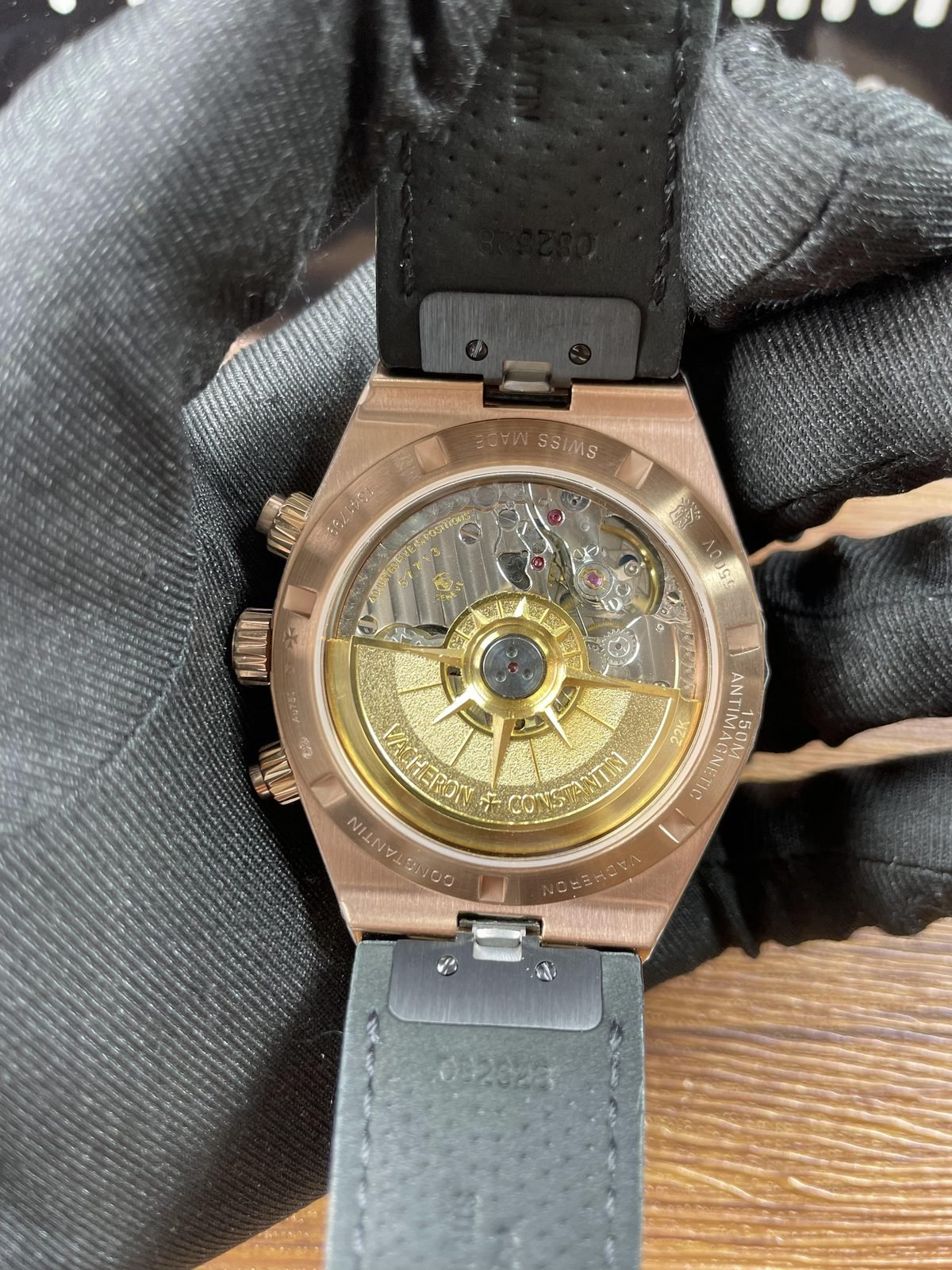 Vacheron Constantin Overseas 5500V replica watch QC detail image 3