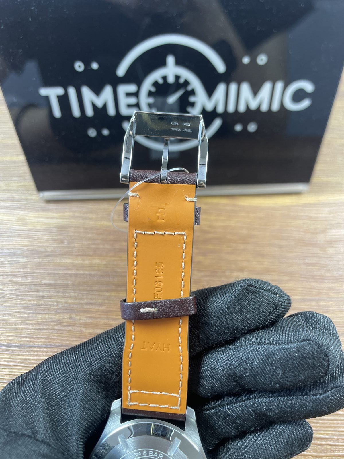 IWC Pilot IW327004 replica buckle Swiss Steel style and strap E06165 markings