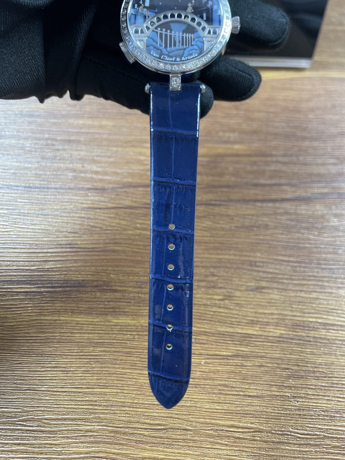 Van Cleef & Arpels Poetic Complications VCARN9V100 replica watch QC detail image 6