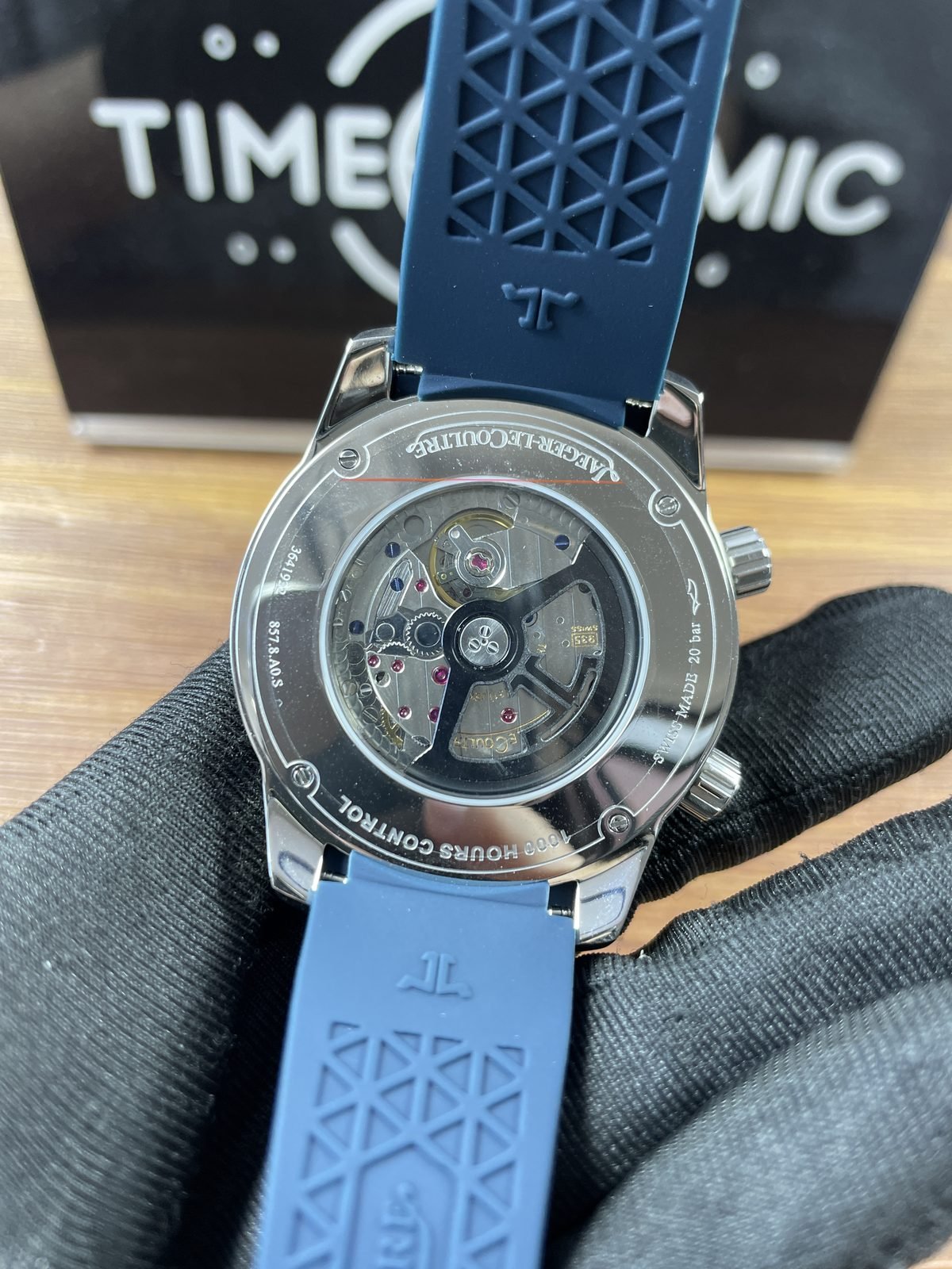 Jaeger LeCoultre Polaris Q906868J replica display back dark rotor jewel colour points and copied caseback text