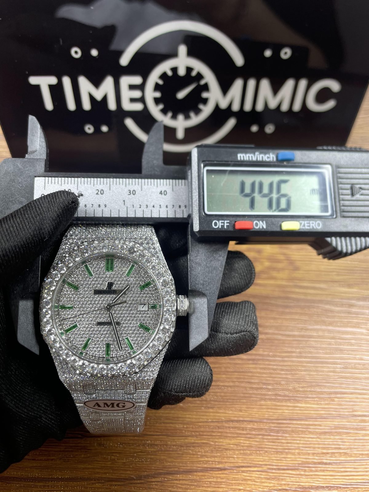 Audemars Piguet Royal Oak 15400 iced out replica watch QC image 1
