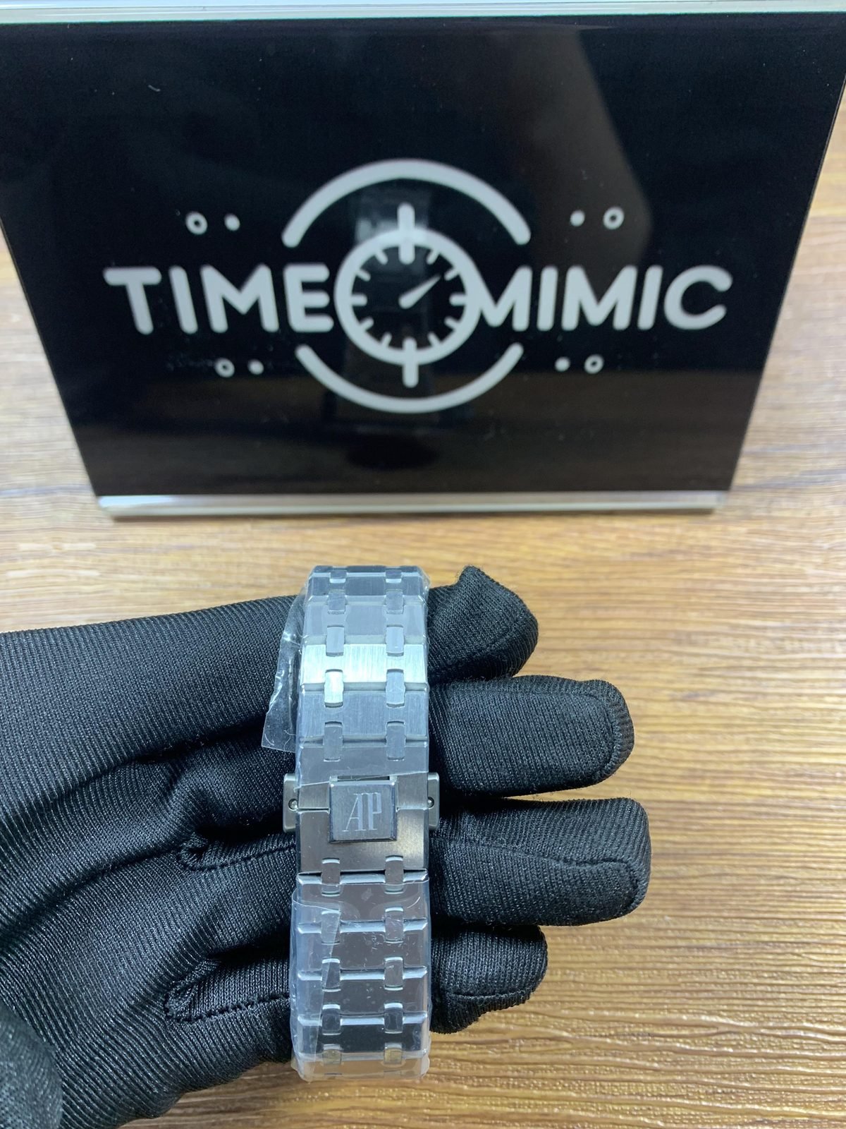 Royal Oak 15400ST replica integrated bracelet and AP folding clasp