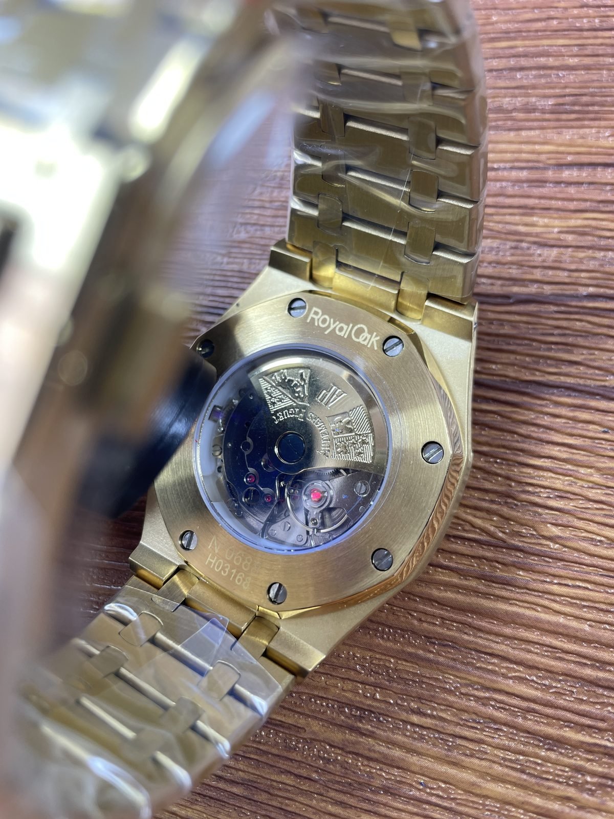 Royal Oak 15450 replica rear movement and rotor close-up