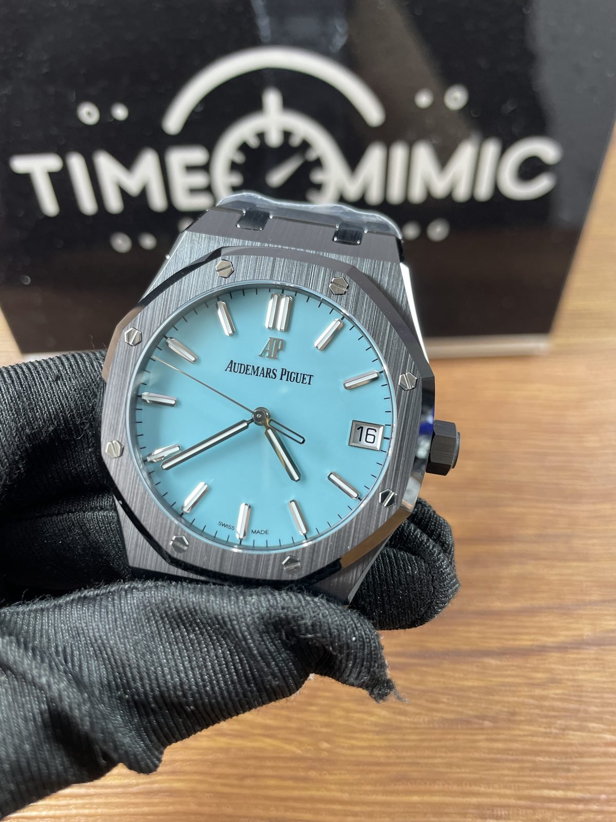 Royal Oak 15500 replica light-aqua dial angled view with date at three