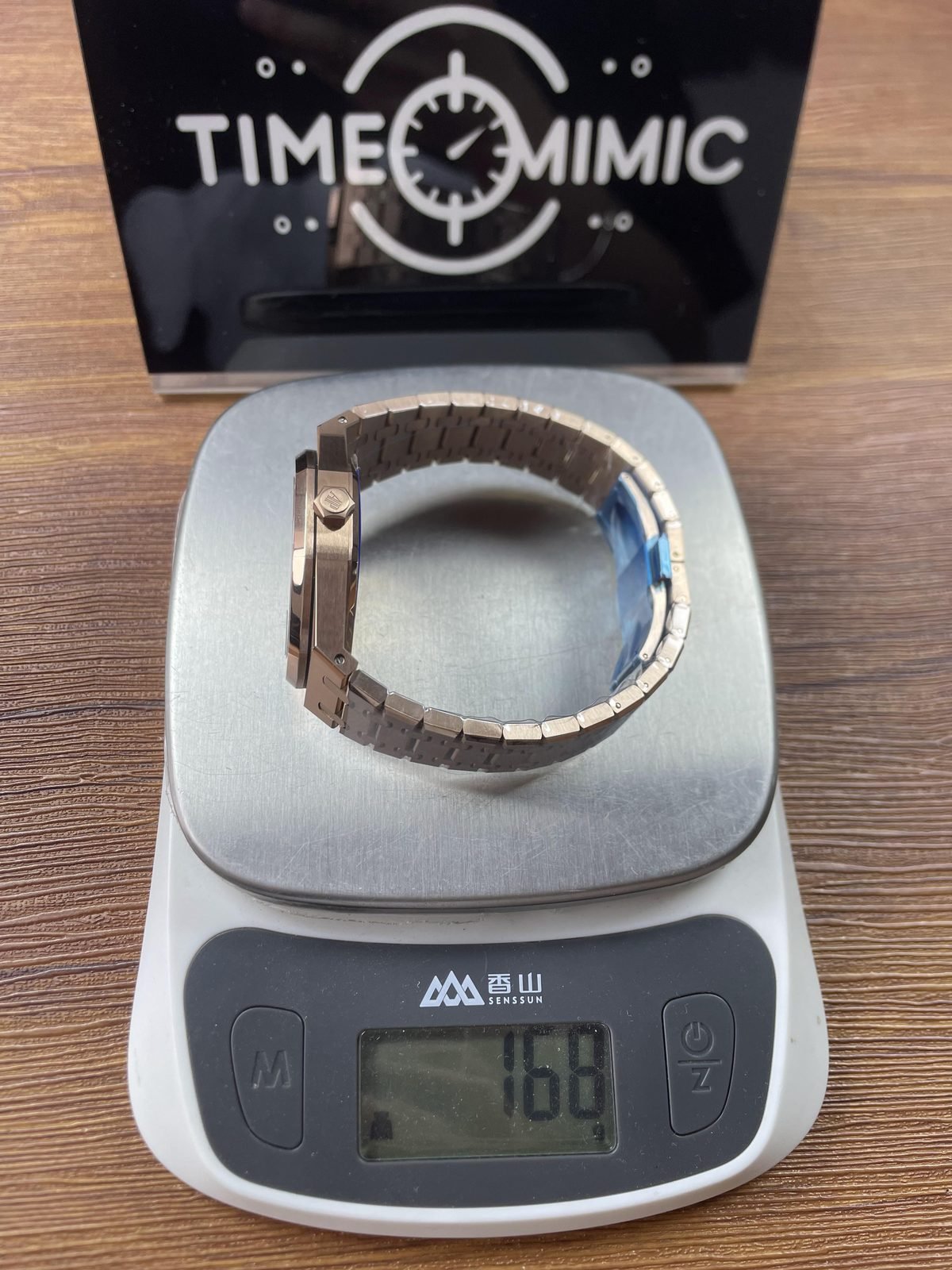 Royal Oak 15500OR replica protected sample scale reading 166 grams
