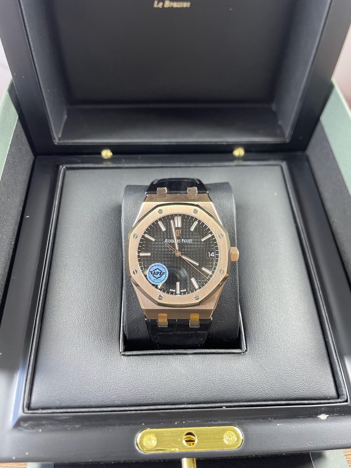 Royal Oak 15500OR D002CR replica rose-gold-tone case black grid dial and black strap in box