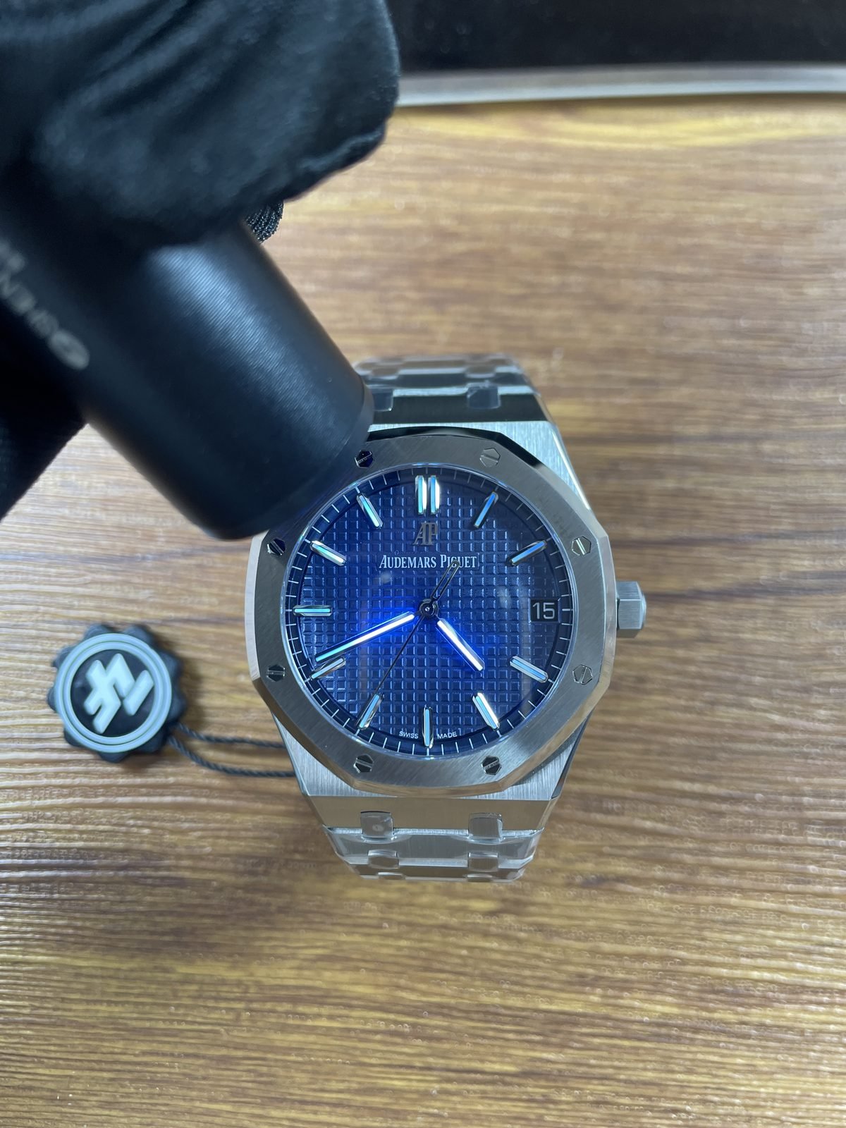 Royal Oak 15500ST replica blue-light dial inspection with blue grid dial and baton markers