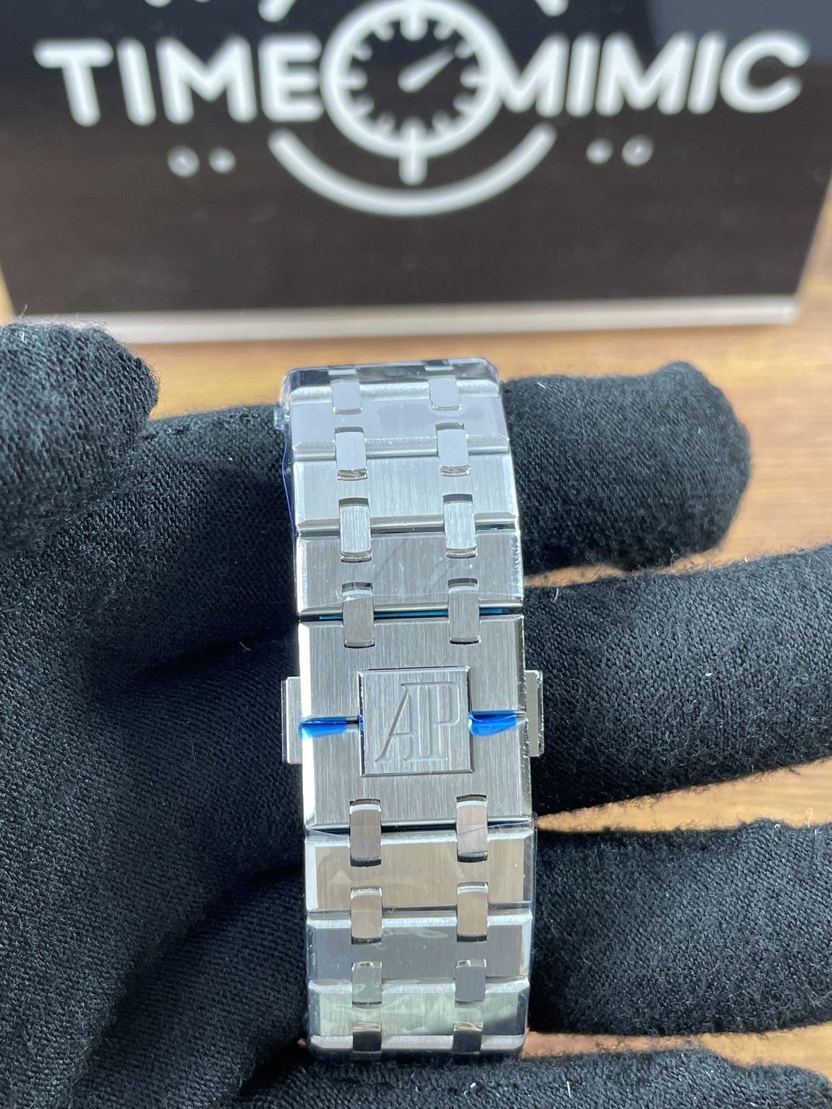 Royal Oak 15510ST 09 replica protected integrated bracelet AP-style folding clasp exterior