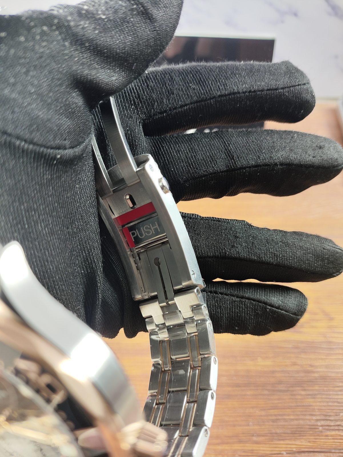 Omega Seamaster 300 replica watch QC detail image 9