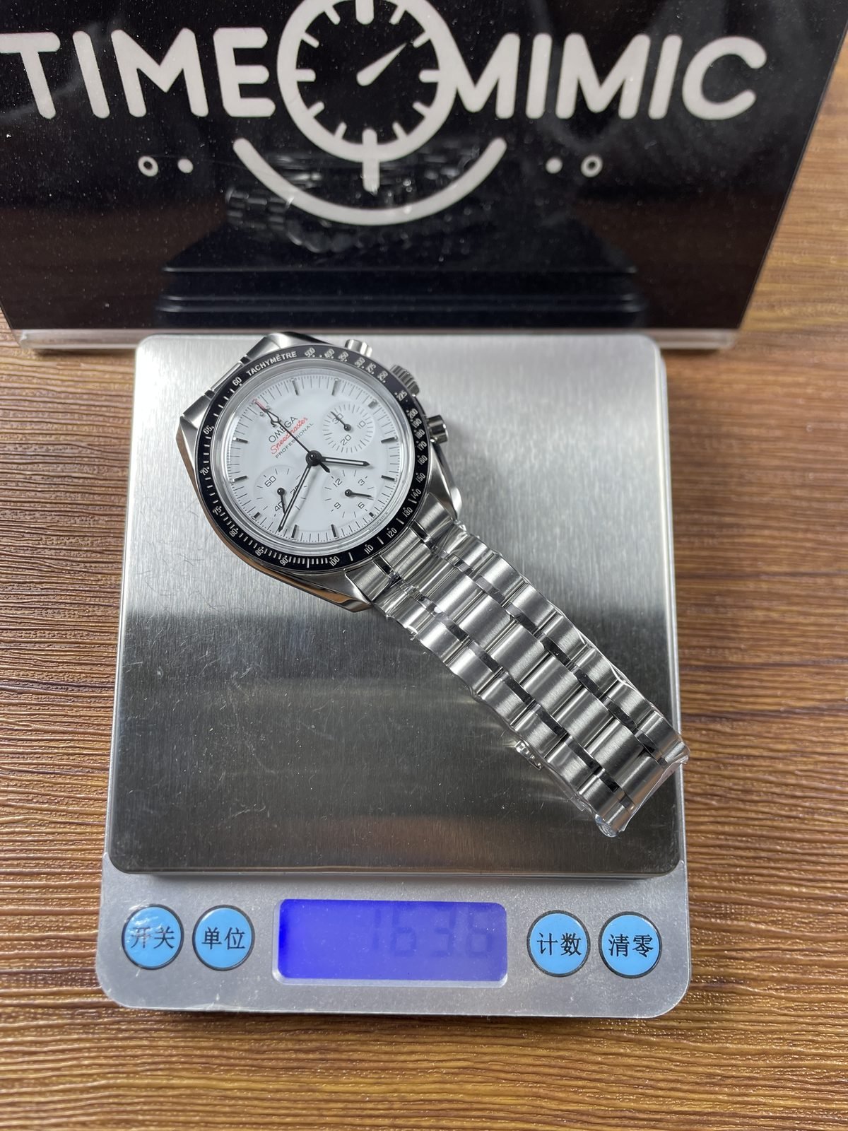 Omega Speedmaster 310-30-42-50-04-001 replica watch QC detail image 9