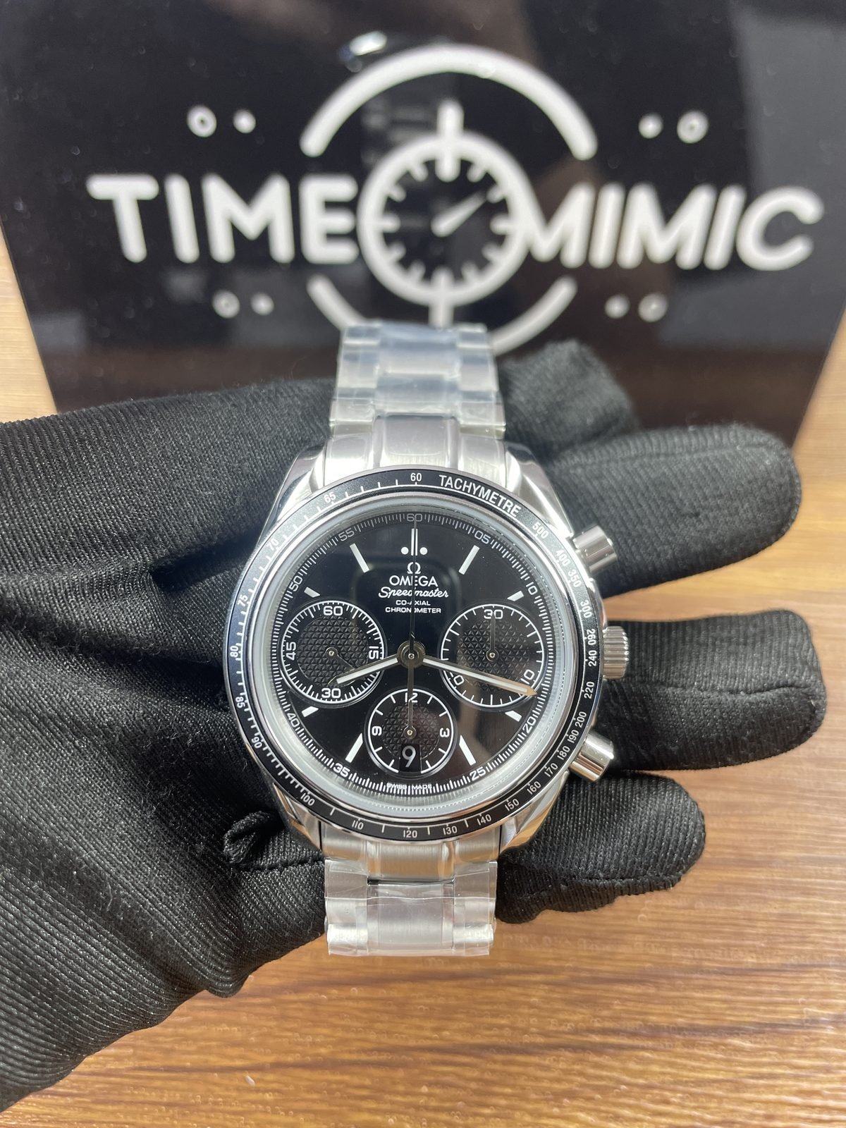 Omega Speedmaster 326-30-40-50-01-001 replica watch QC detail image 1