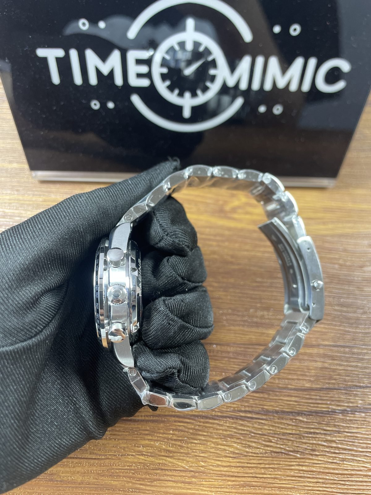 Omega Speedmaster 326-30-40-50-01-001 replica watch QC detail image 2