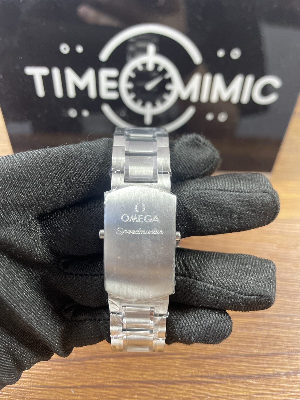 Omega Speedmaster 326-30-40-50-01-001 replica watch QC detail image 4