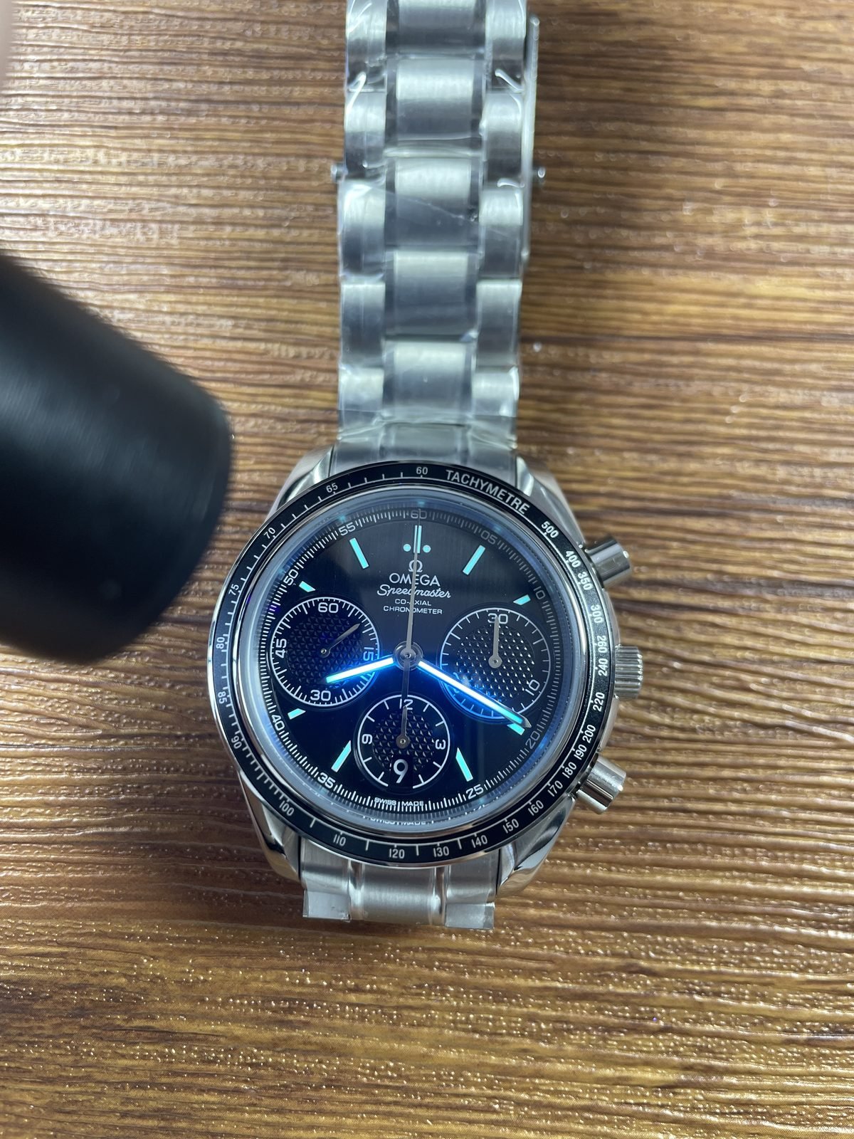 Omega Speedmaster 326-30-40-50-01-001 replica watch QC detail image 8