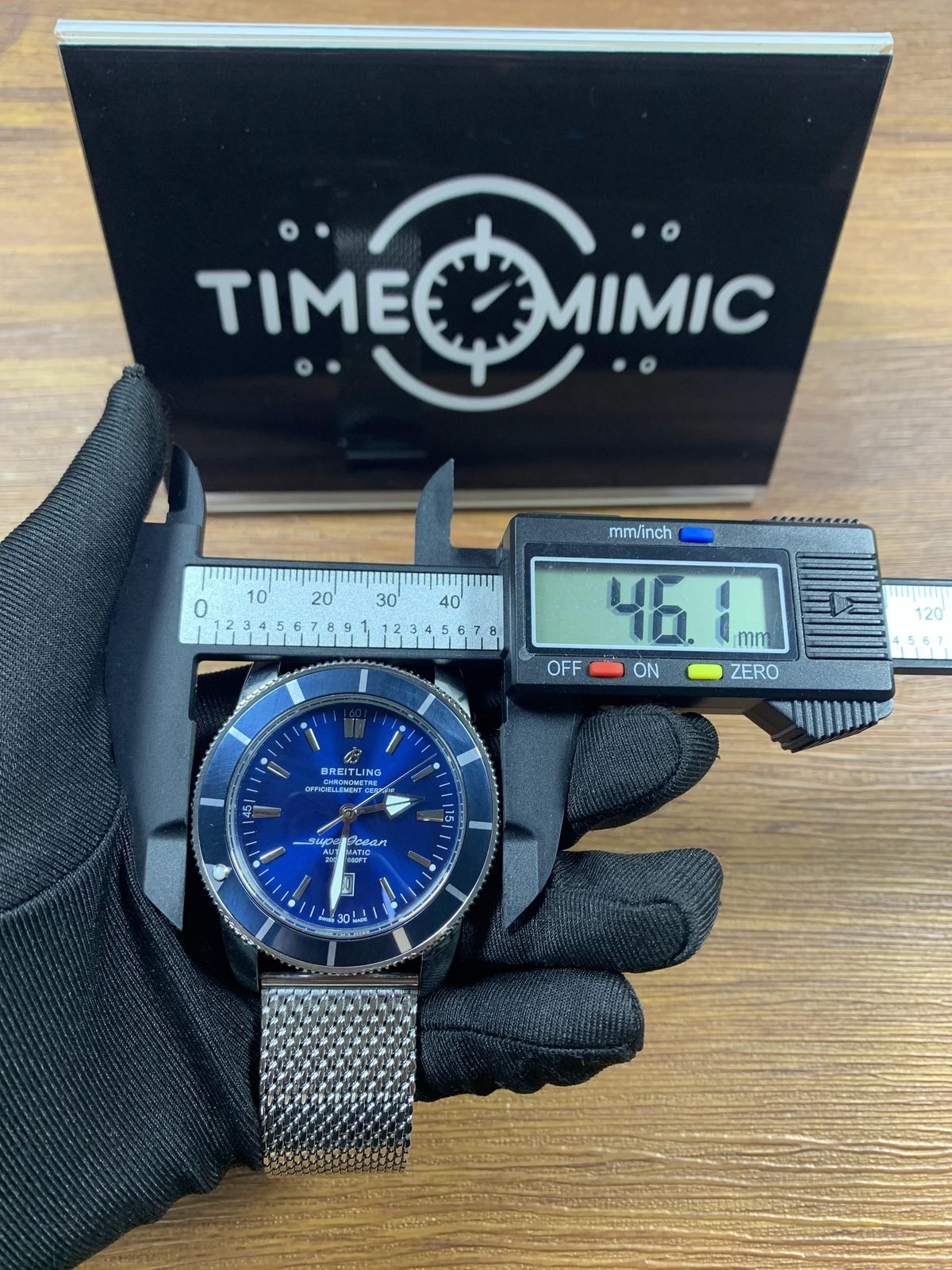 Breitling Superocean custom replica pictured horizontal calliper placement about 46.1 millimetres
